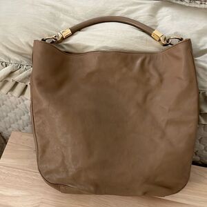 YSL -Yves Saint Laurent Roady Hobo Leather Shoulder Bag